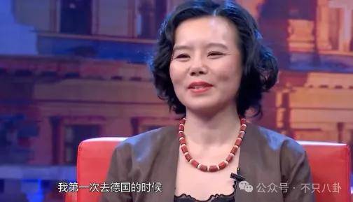他们那么幸福恩爱,怎么突然离婚了……