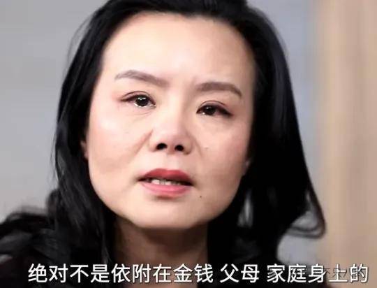 他们那么幸福恩爱,怎么突然离婚了……