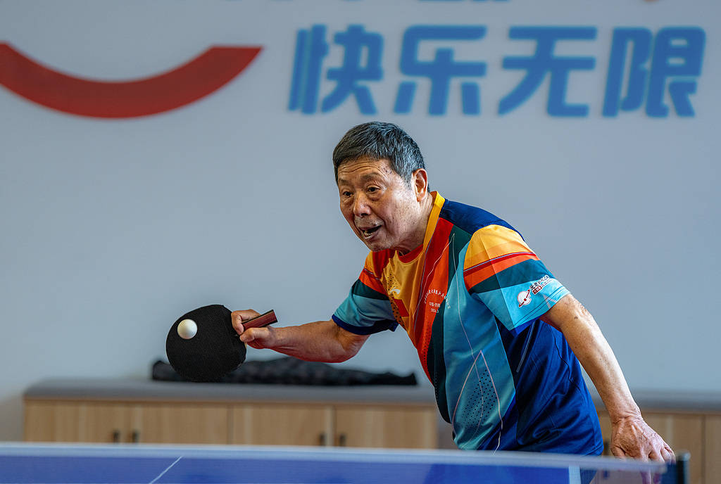 退休干部因犯罪被停发养老金,不是有温度的做法