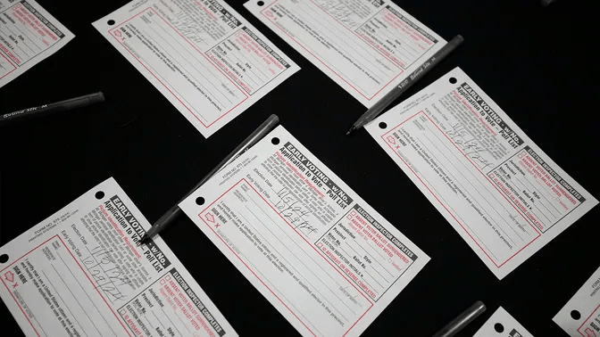 中国留学生参加美国大选投票被捕 选票将被计入结果