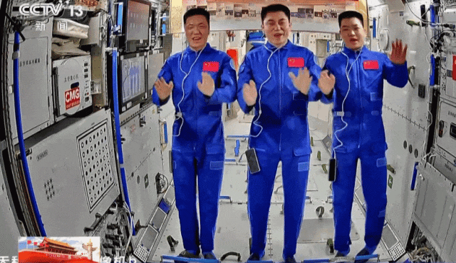 刚刚!徐州籍航天员李广苏顺利出舱!欢迎回家!