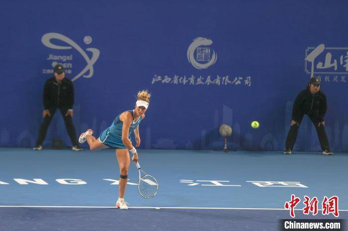 江西网球公开赛:瑞士选手维多利亚·格鲁比奇夺女单冠军