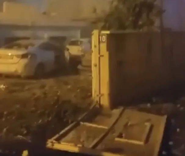 导弹夜袭特拉维夫,真主党撕毁停火协议继续打,美以都被伊朗骗啦