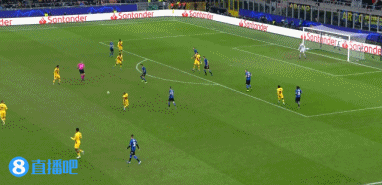 巴萨10号！法蒂本轮未登场，欧冠最年轻进球者本赛季仅1次首发