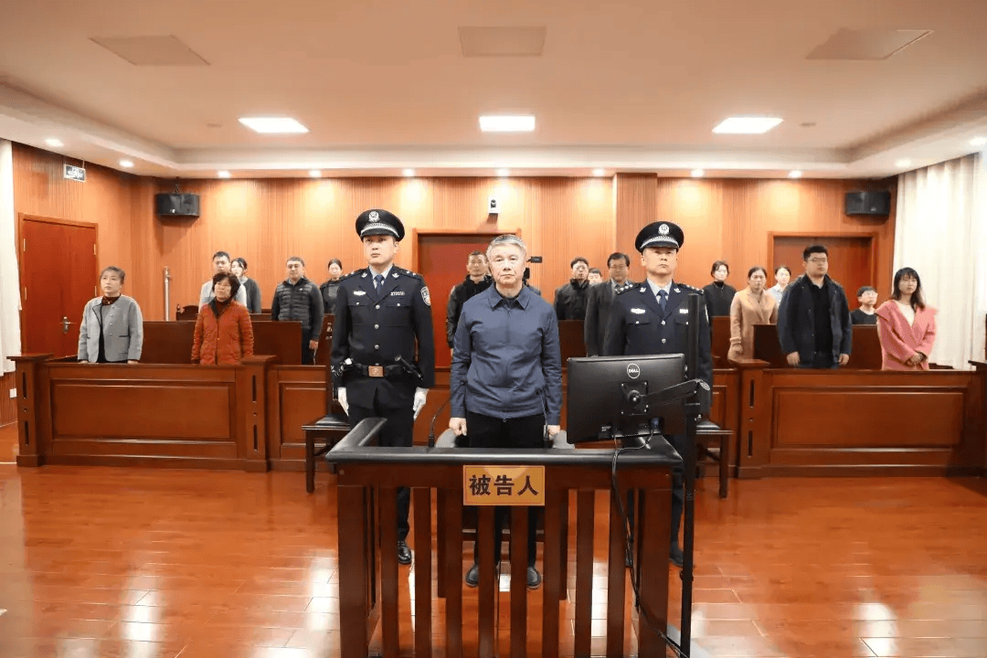 受贿5299万余元,山东省人大常委会原委员崔洪刚,获刑十四年六个月