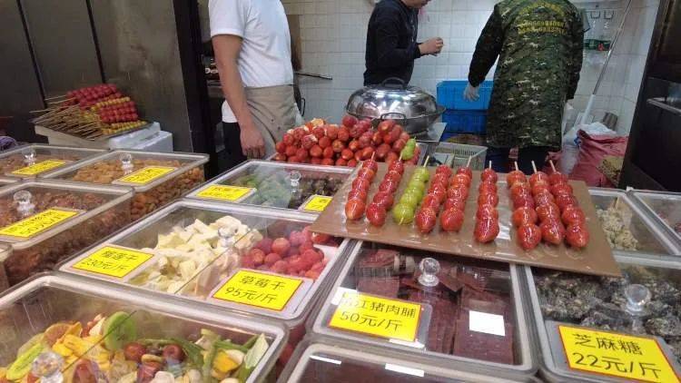 开了15年突然火了!有人排队4小时!“泼天的富贵”让老板也有点“懵”...