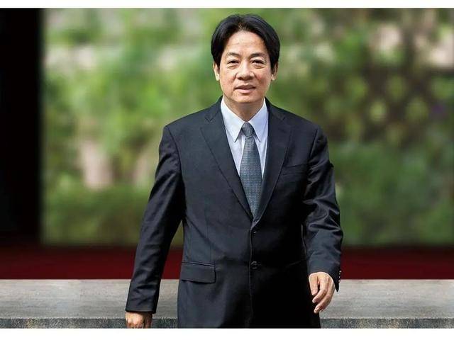 赖清德过境挑战大陆底线，解放军全力部署，90舰直指第一岛链