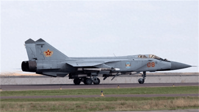 俄导弹铺天盖地来袭!瞬间向其密集爆炸声,基辅火光冲天