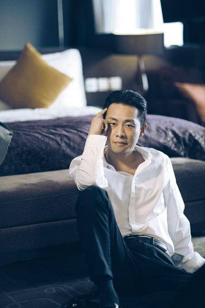 吴京邀张译拍戏：你要多少片酬？张译：你要没钱，就算一百我也演！