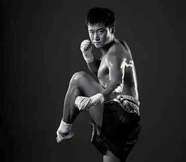 吴京邀张译拍戏：你要多少片酬？张译：你要没钱，就算一百我也演！