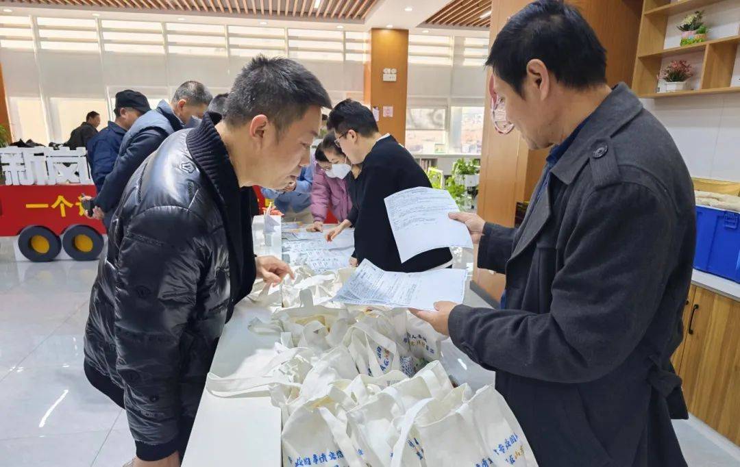 党建引领谱“新”篇 凝心聚力谋发展——岚山区新兴领域党建工作综述