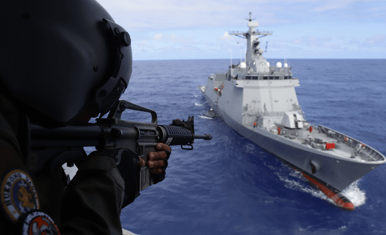 菲专家再次求助,希望中方不计前嫌伸援手,帮不帮?中方有言在先