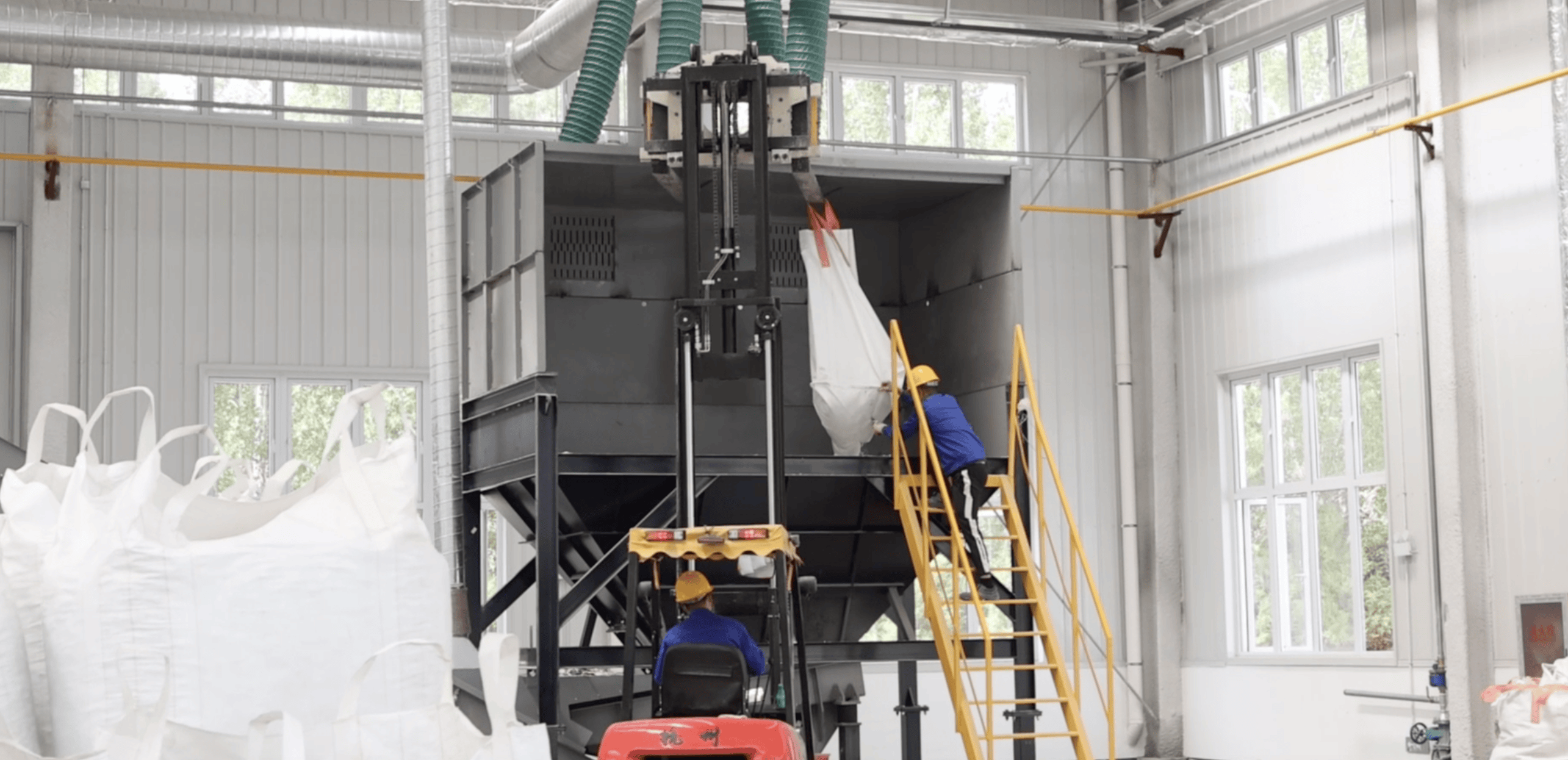 新华视点|“以旧换新”后,“旧物”都去哪了?