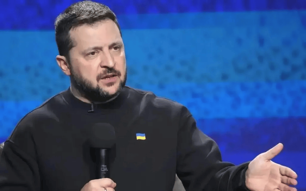 俄军取得重大战果，乌军陷入重重包围，泽连斯基无奈让步！