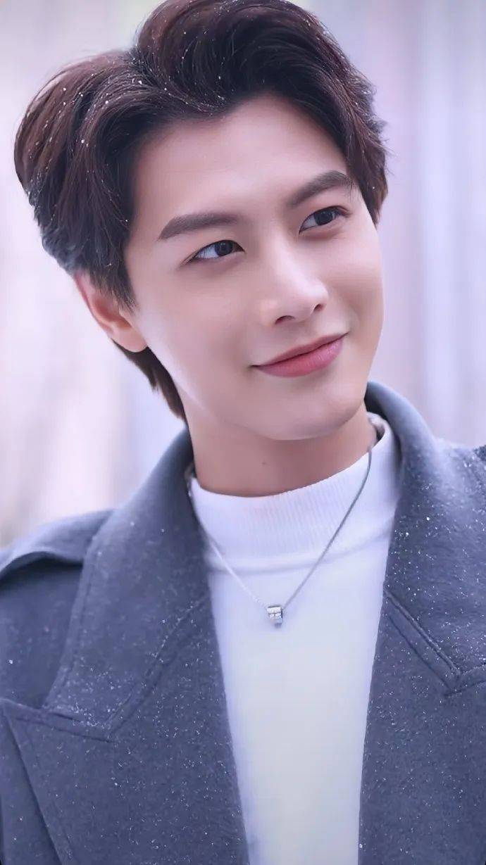 “顶流”演员被曝出轨塌房!于正紧急换角!