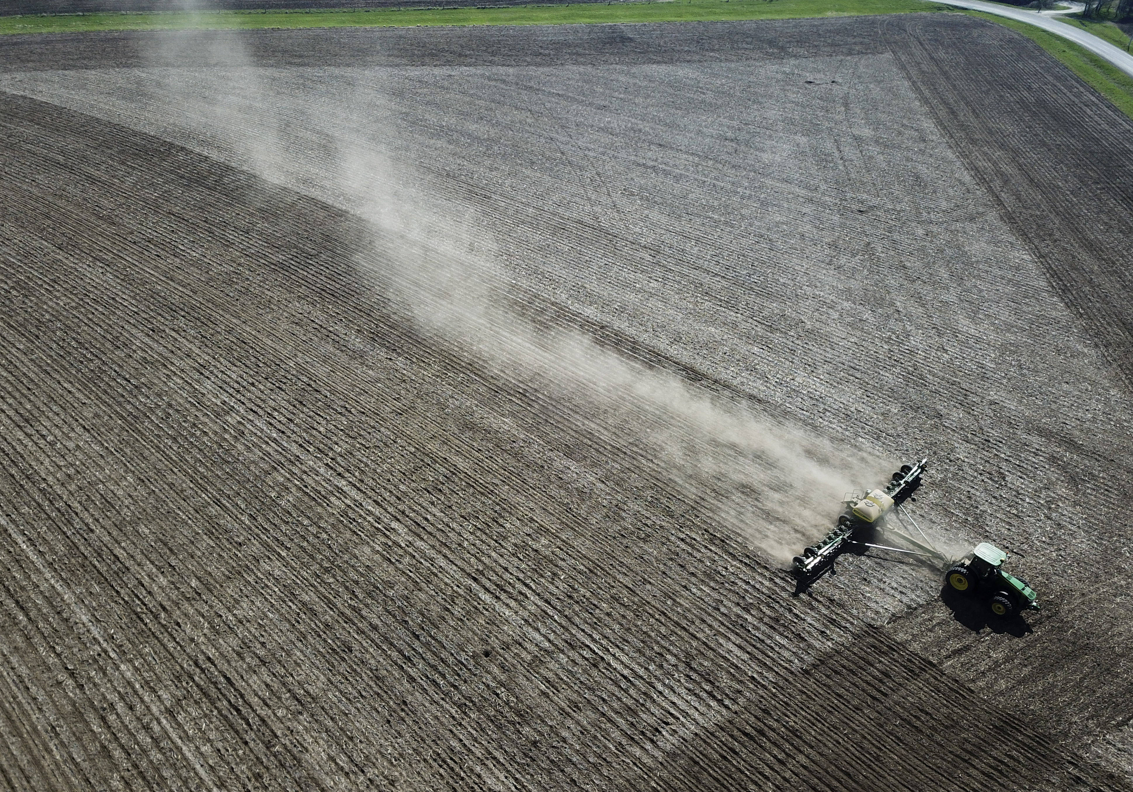 日媒：中国对美加征关税，形成“精准打击”