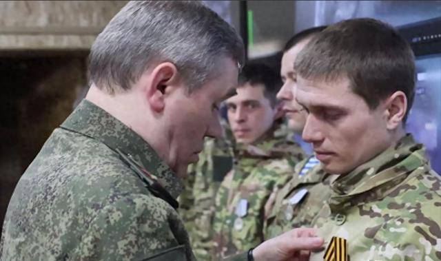 普京同意停火30天，但停火不停手，俄军5天狂夺259平方公里