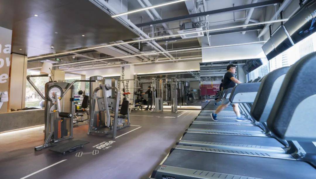 39岁大厂裸辞，6年造出杭州独角兽，全国开店千家，成“行业一哥”