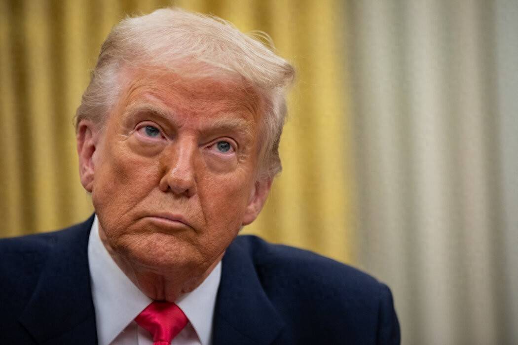 北京专机终于回国,大局已经定下,港媒接连表态,李嘉诚慌了