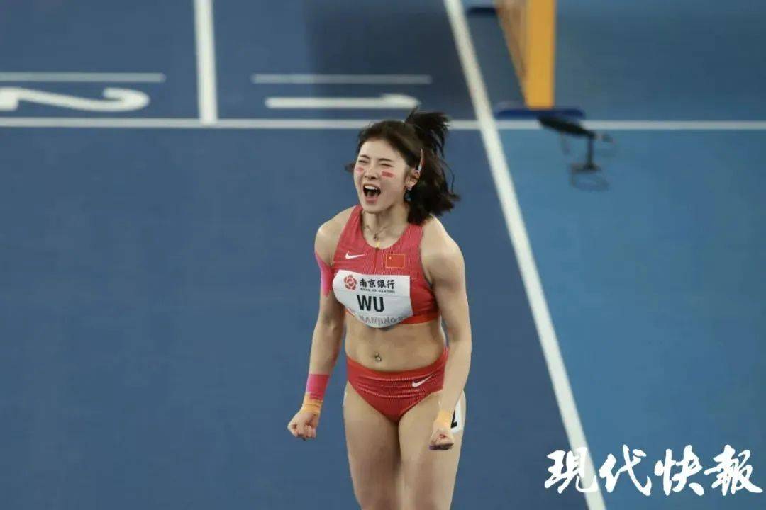 8秒01！吴艳妮打破女子60米栏全国纪录，泪洒现场！遗憾无缘决赛