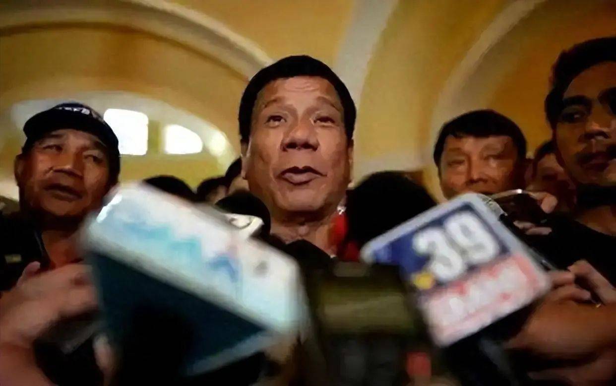 菲律宾7位司令倒戈!杜特尔特这下有救了?马科斯突遭晴天霹雳!
