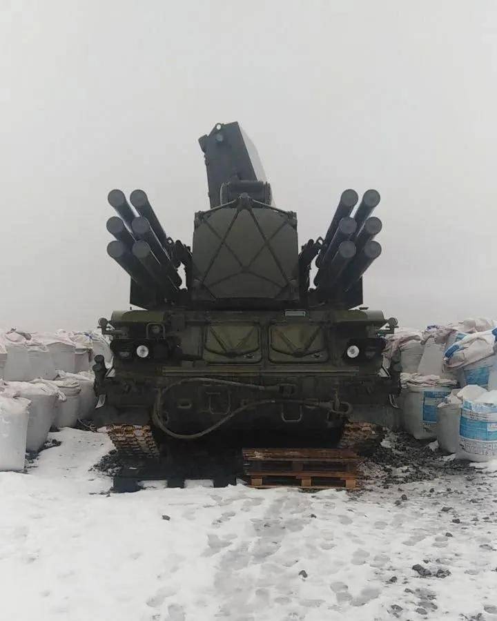 成功摧毁ATACMS！俄军公开铠甲-SM防空，网友：中国都没有的东西