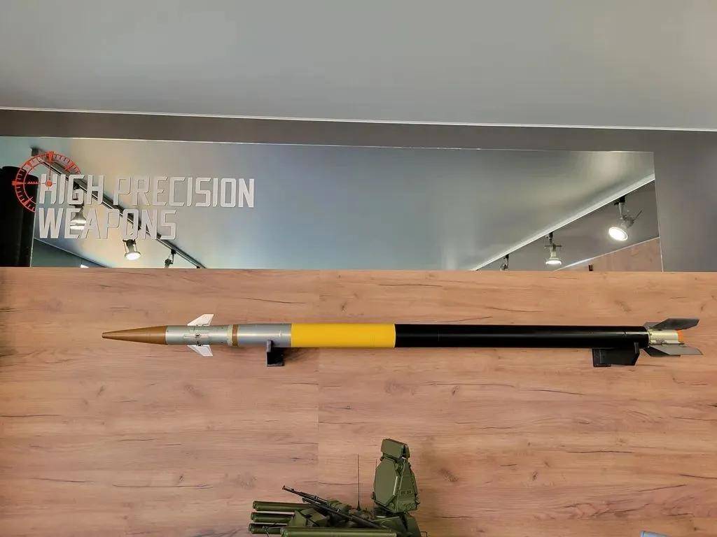 成功摧毁ATACMS！俄军公开铠甲-SM防空，网友：中国都没有的东西