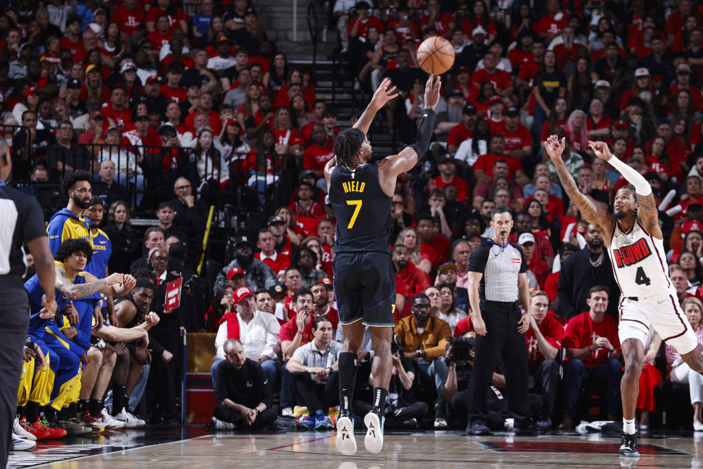 库里22分赢下抢七大战,火箭10年难破“火勇大战”的魔咒