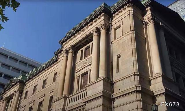 美国财长: 特朗普政府正在考虑对从中国进口的汽车座椅、婴儿车、婴儿床和其他儿童出行必需品免征145%的关税