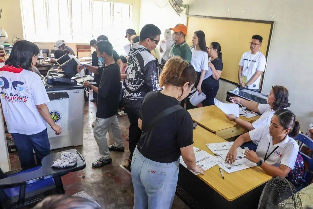 最新！杜特尔特参选达沃市长，目前被羁押在国际刑事法院！菲律宾举行中期选举，警方已进入“全面警戒”状态