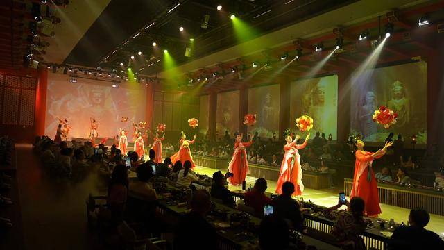 河南洛阳:打造沉浸式消费场所 释放市场活力