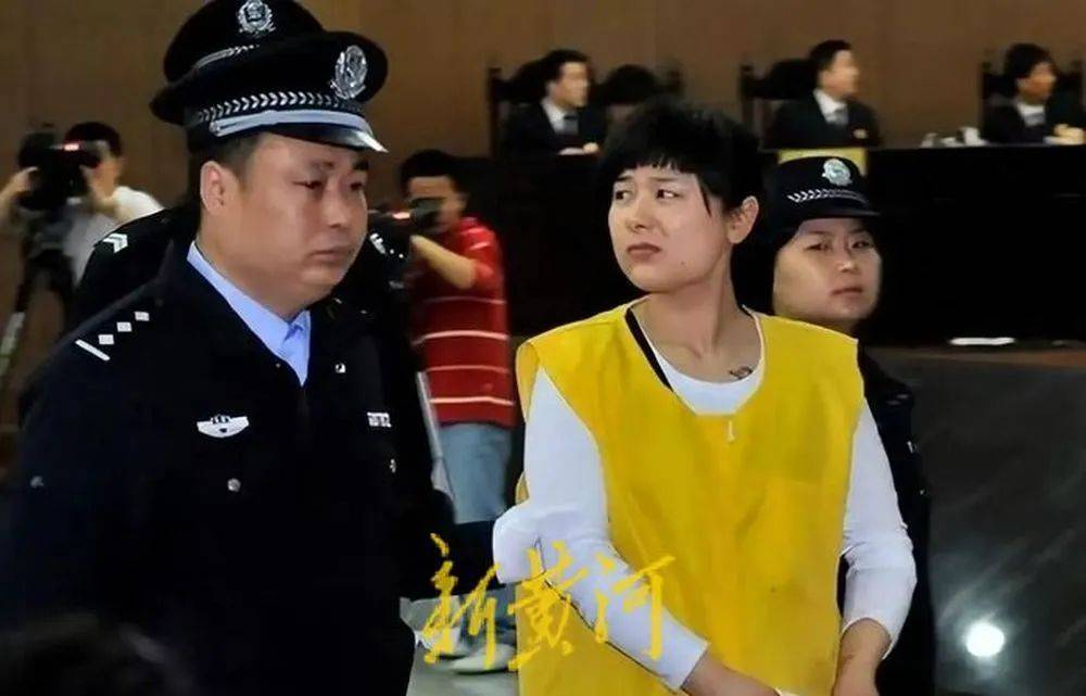 网传吴英丈夫周某波去世,亲友证实:在医院病逝