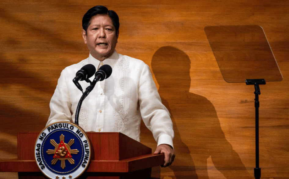 菲律宾上演“生死时速”，杜特尔特在最后时刻，等来了好消息！