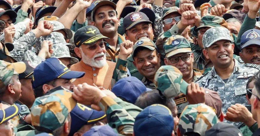 印度对70国炫耀“胜利”,唯独不敢邀请中方,担心中方识破虚实!