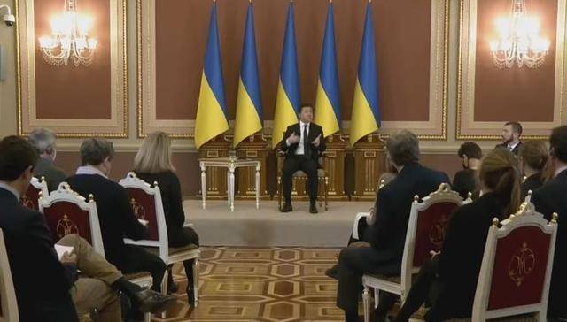 俄军势如破竹，普京开出天价停战条件，泽连斯基遭欧美连环背刺