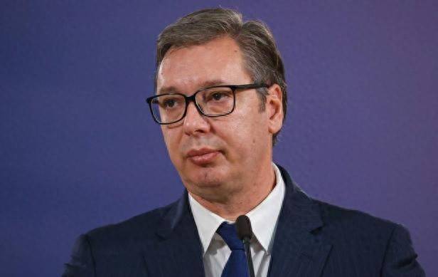 3国下最后通牒,领事馆被关闭,总统专机被禁飞?俄外交部反将一军