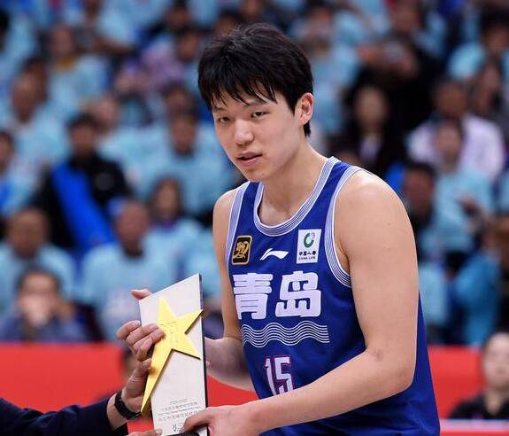 曝杨瀚森收到多个单独试训邀请 ESPN模拟选秀花落勇士