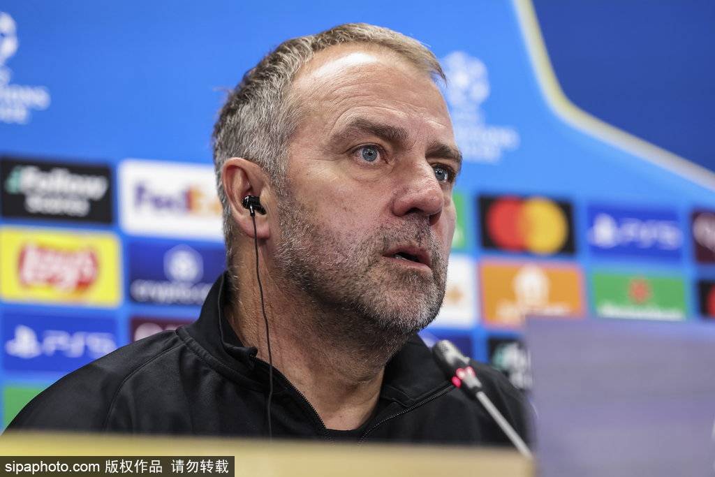 弗里克“亮剑”阿隆索！巴萨教父预警皇马新帅：你的足球哲学，我门儿清！