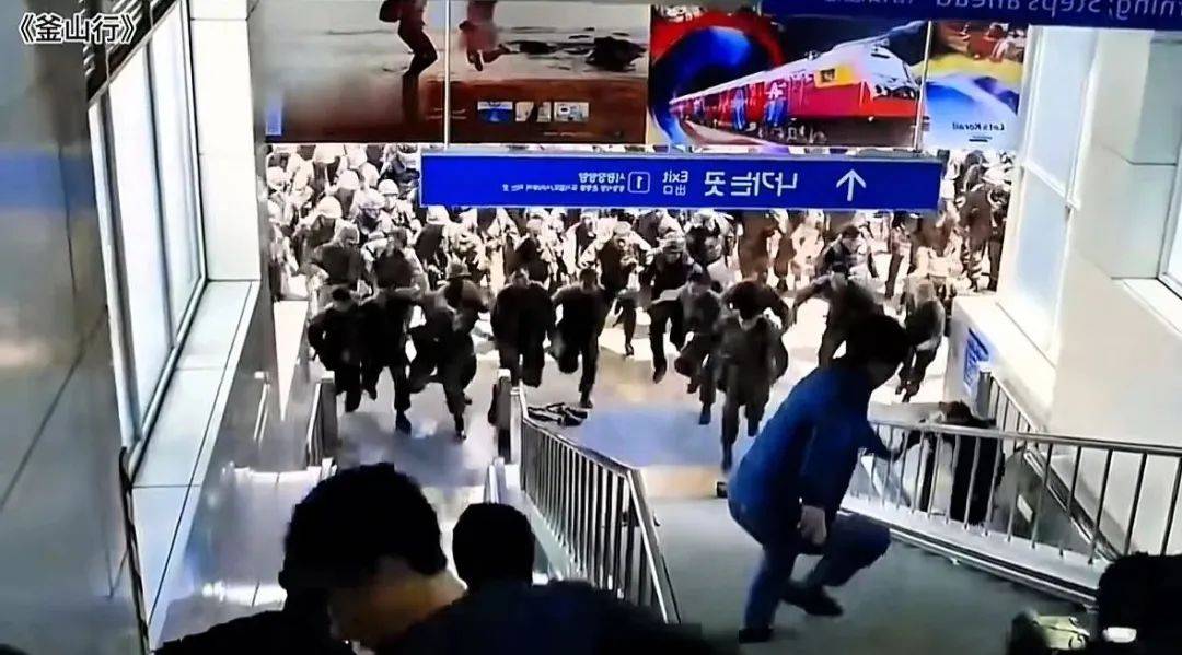 苏炳添来了都得吃剩饭，最近爆火的“高中生抢饭”看得人气血都足了