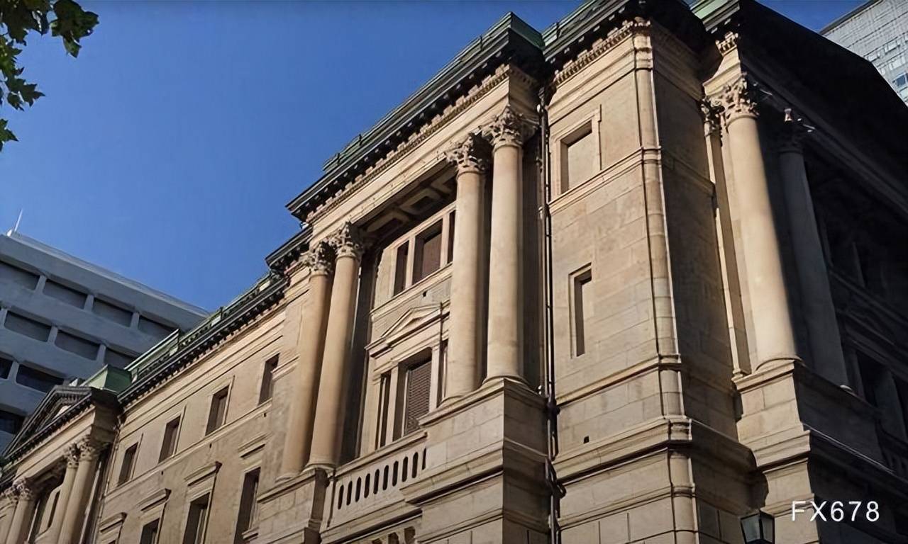 特朗普政府对越南征收46%高额关税！苹果、英特尔和耐克等美国企业要求降低关税，这些企业都严重依赖越南