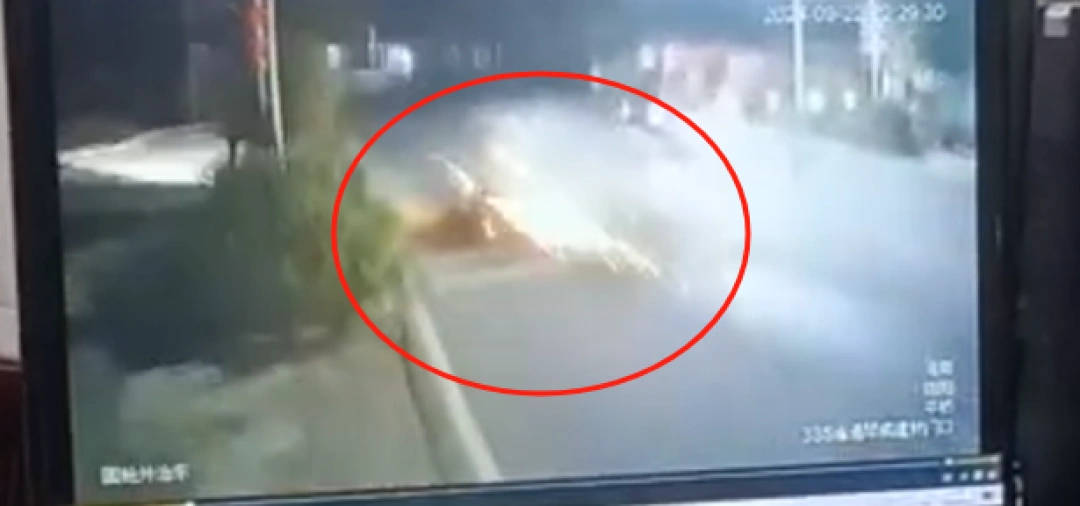 河南女子醉驾超速追尾撞死一家三口案已被公诉,遇害者家属:车主明知她醉酒仍给车钥匙 河南女子醉驾超速追尾撞死一家三口案已被公诉,遇害者家属:车主明知她醉酒仍给车钥匙