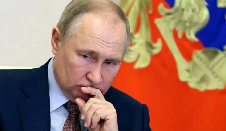 普京访华时间定了,俄罗斯终于承认一个难堪事实,急需中国拉一把?