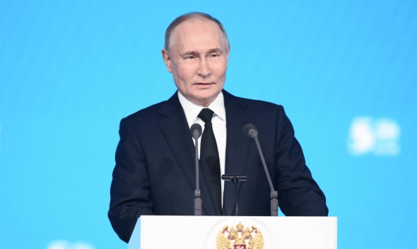 普京也不去了!金砖原始成员五缺一,莫斯科把话挑明,巴西不安全