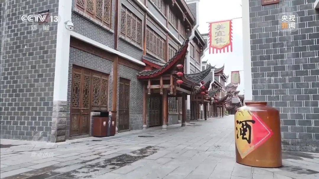 “决策失误”亏损超10亿元! 谁来担责?如何整改?