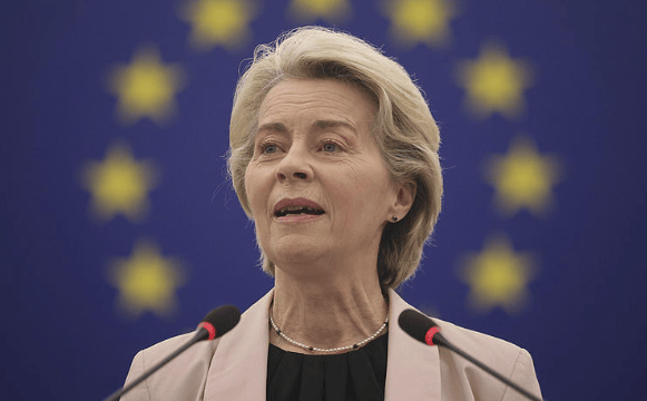 踏上访华飞机前，先给中国下马威？制裁名单出炉，中方被惹怒：必将反击