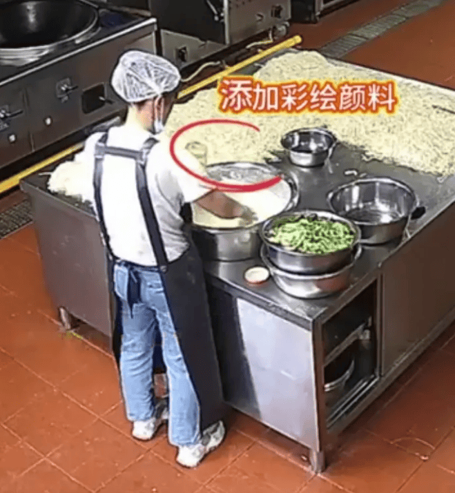 幼儿血铅事件通报,用事实数据廓清舆论疑云 | 新京报社论