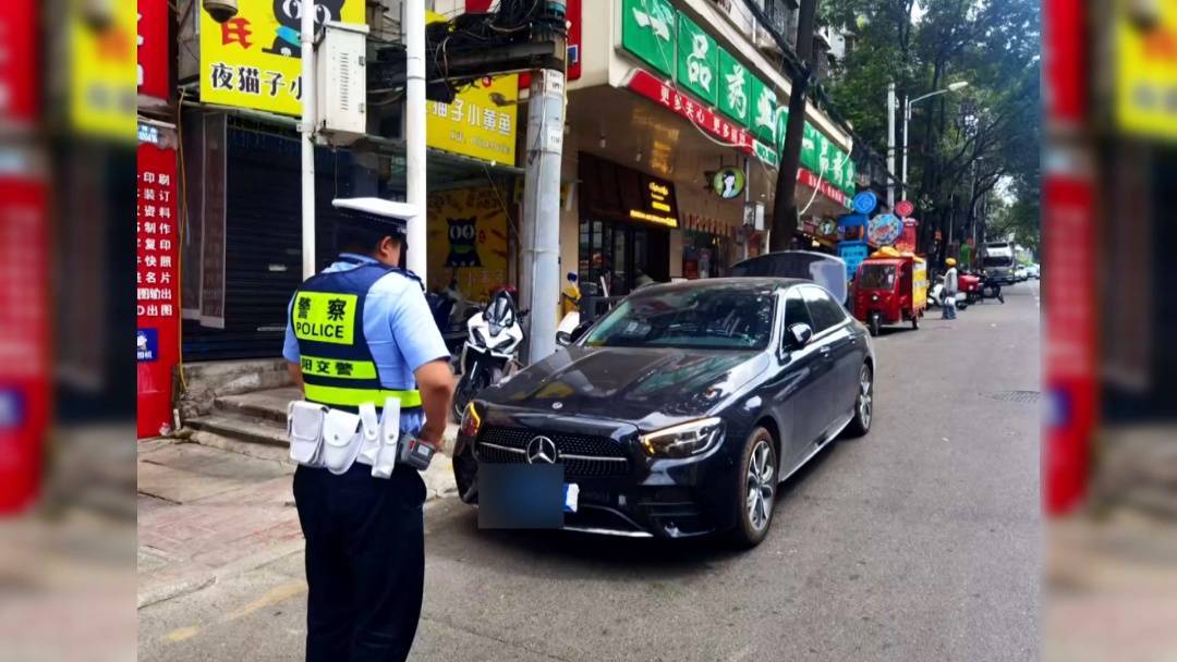 塑料夫妻情？贵阳男子违章被抓，开口第一句：“是老婆干的”！