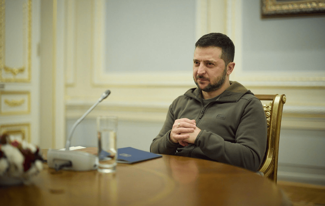 乌克兰人彻底醒悟了：最大敌人不是俄罗斯！俄曝出猛料：美英被曝密谋“换掉泽连斯基”