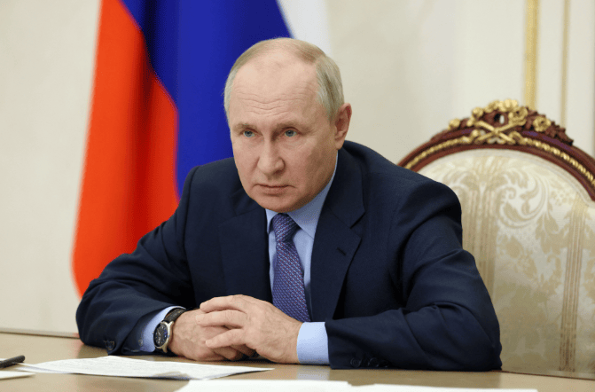 车臣领导人卡德罗夫突然溺水，他17岁的小儿子可能会成为接班人