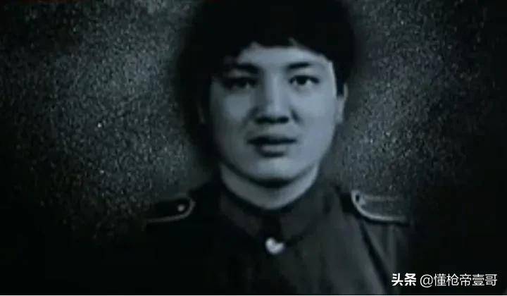 三等功法警制毒31吨，骑单车逃出警察包围，还去大学教课